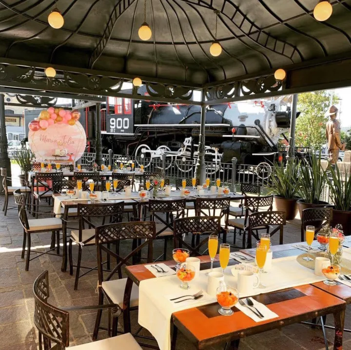 Imagen de Galería Estación Café, Restaurant & Bar