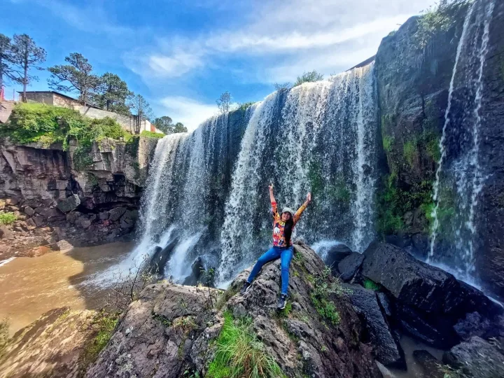 Imagen de Cascada Mil Diez
