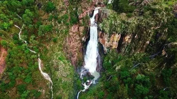Imagen de portada de Cascada El Rincón, Chavarría Viejo