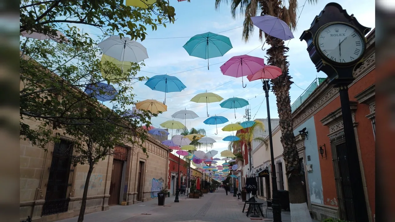 galería de Paseo Constitución Temporada