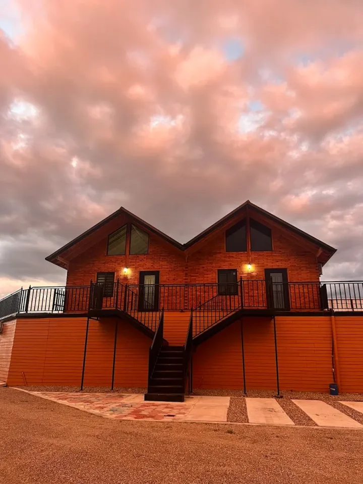 Imagen importada para WoodHouse - Cabañas & Suites