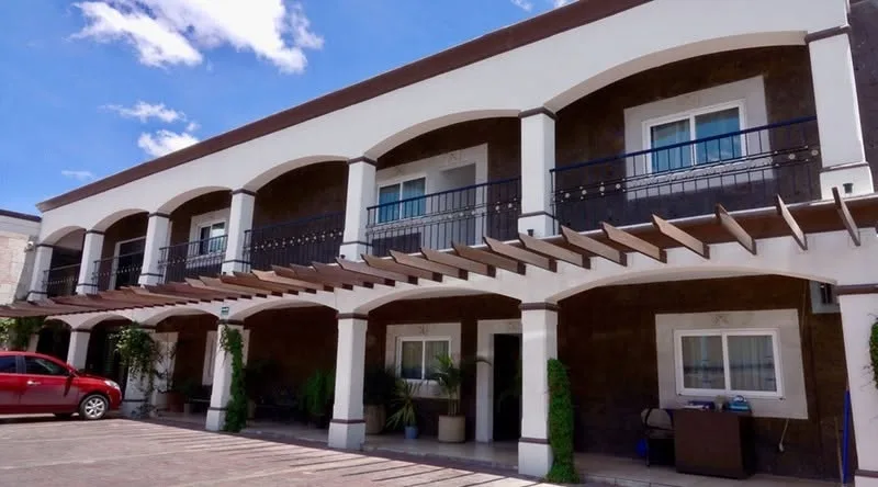 portada de Hotel Rincón Real Suites